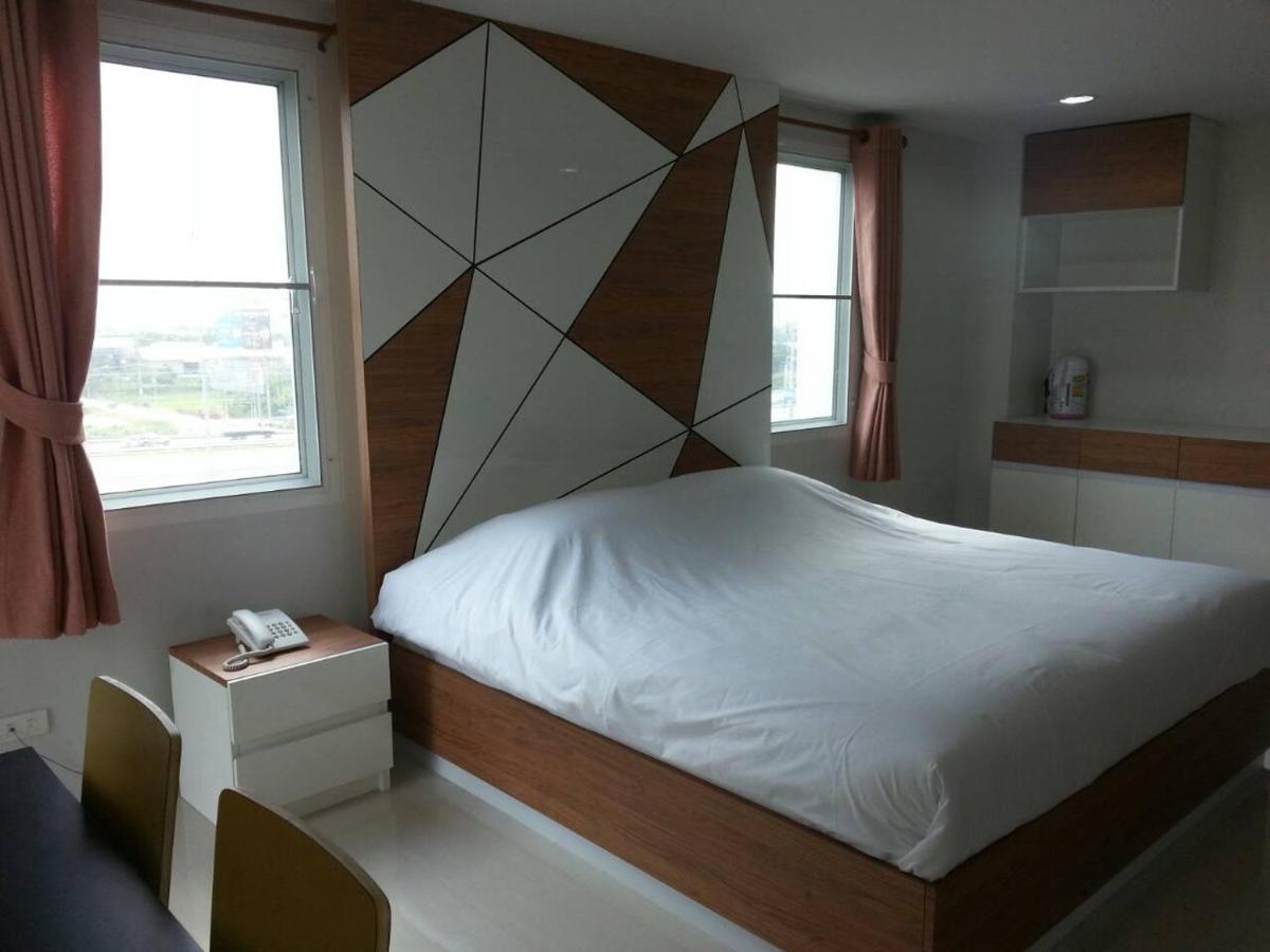 Aparthotel The Seasons Pathum Thani Exterior foto